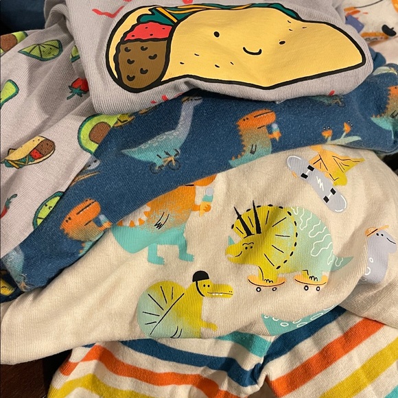 Carter 🌟 Reserved - Picture 3 of 9